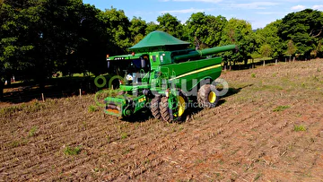 COLHEITADEIRA JOHN DEERE S760 ANO 2020