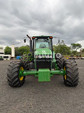 TRATOR JOHN DEERE 7200J ANO 2020