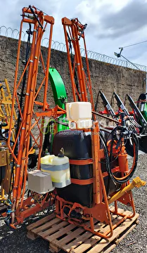 PULVERIZADOR JACTO 600 LITROS ANO 2014
