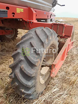 DISTRIBUIDOR KUHN 15000 ANO 2024