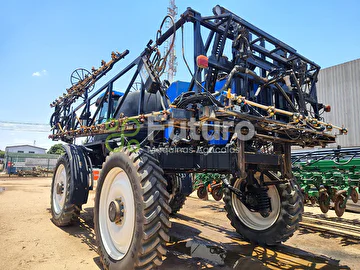 PULVERIZADOR NEW HOLLAND SP 3500 ANO 2014