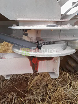 DISTRIBUIDOR KUHN 15000 ANO 2024