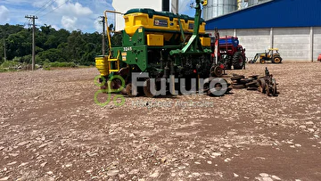 PLANTADEIRA TATU MARCHESAN PST PLUS FLEX ANO 2016