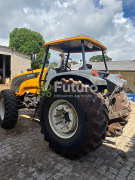 TRATOR VALTRA BM 125 ANO 2016