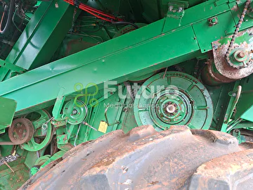 COLHEITADEIRA JOHN DEERE 1175 ANO 2000