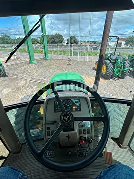 TRATOR JOHN DEERE 6100J ANO 2014