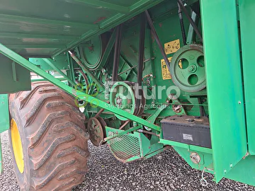COLHEITADEIRA JOHN DEERE 1175 ANO 2000