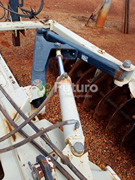 GRADE NIVELADORA BALDAN NVF-T ANO 2023