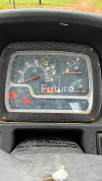 TRATOR NEW HOLLAND TL 85E ANO 2014