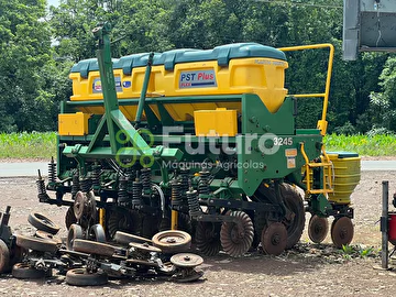 PLANTADEIRA TATU MARCHESAN PST PLUS FLEX ANO 2016