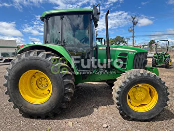 TRATOR JOHN DEERE 6100J ANO 2014