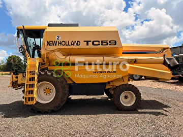 COLHEITADEIRA NEW HOLLAND TC 59 ANO 2002