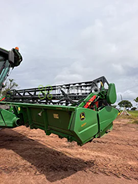 COLHEITADEIRA JOHN DEERE S550 ANO 2023