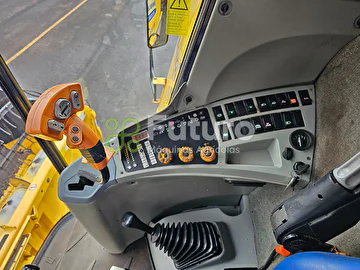 COLHEITADEIRA NEW HOLLAND 5070 ANO 2012