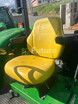 TRATOR JOHN DEERE 5060E ANO 2021