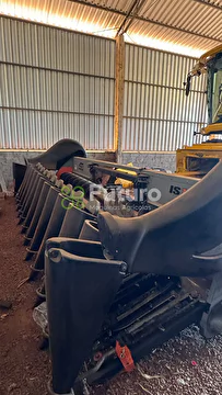 PLATAFORMA GTS IS 1250 ANO 2011