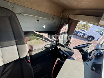 CAMINHÃO VOLVO FH 540 ANO 2021