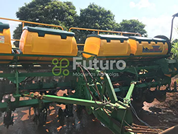 PLANTADEIRA TATU MARCHESAN PST DUO FLEX ANO 2013