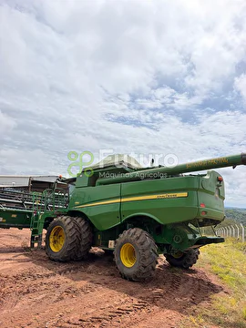 COLHEITADEIRA JOHN DEERE S550 ANO 2023