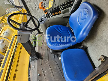 COLHEITADEIRA NEW HOLLAND 5070 ANO 2012