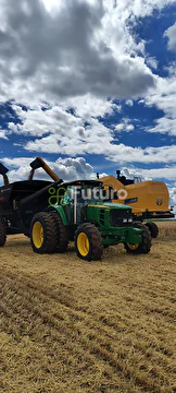 TRATOR JOHN DEERE 6145J ANO 2012