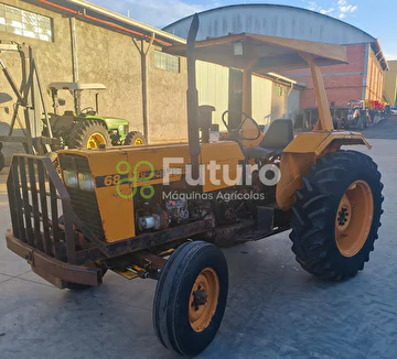 TRATOR VALMET 68 ANO 1982