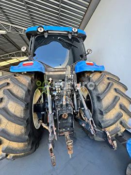 TRATOR NEW HOLLAND T7060 ANO 2012