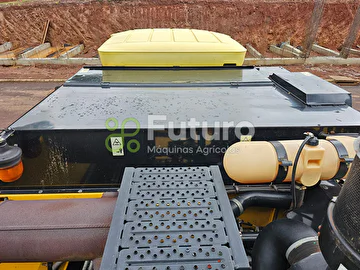 COLHEITADEIRA NEW HOLLAND 5070 ANO 2012