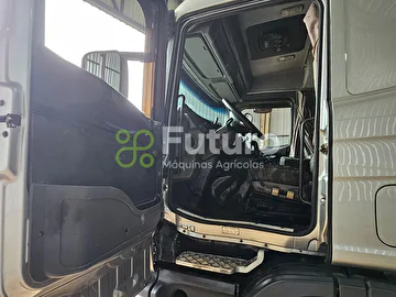 CAMINHÃO SCANIA 124G ANO 2005