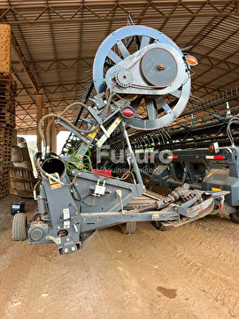 COLHEITADEIRA MASSEY FERGUSON 9895 ANO 2017