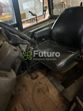 TRATOR VALTRA BM 110 ANO 2002