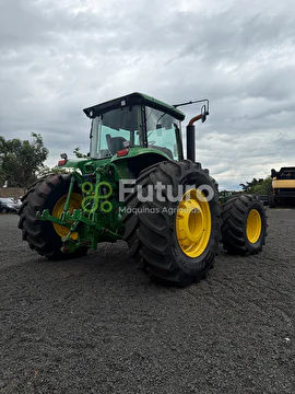 TRATOR JOHN DEERE 7200J ANO 2020