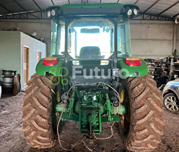 CONJUNTO TRATOR JOHN DEERE 5080E ANO 2019