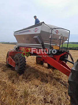 DISTRIBUIDOR KUHN 15000 ANO 2024