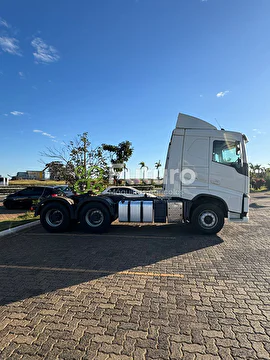 CAMINHÃO VOLVO FH 540 ANO 2021