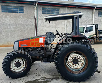 TRATOR VALTRA 800 ANO 2004