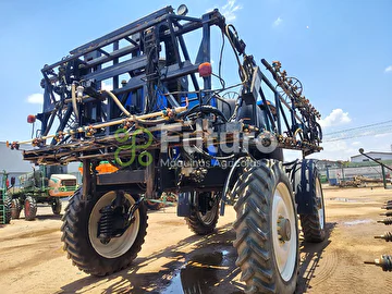 PULVERIZADOR NEW HOLLAND SP 3500 ANO 2014