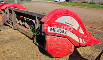 COLHEITADEIRA MASSEY FERGUSON 5650 ANO 2006