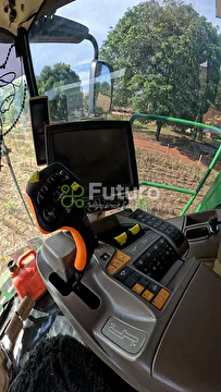 COLHEITADEIRA JOHN DEERE S760 ANO 2020
