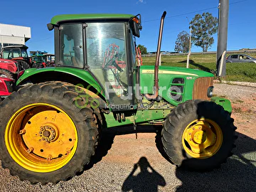 TRATOR JOHN DEERE 6115J ANO 2017