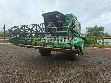 COLHEITADEIRA JOHN DEERE 1175 ANO 2000