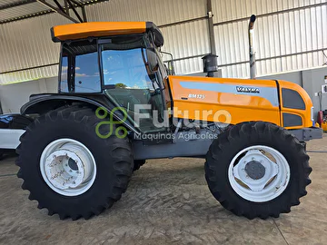 TRATOR VALTRA BM 125 ANO 2010