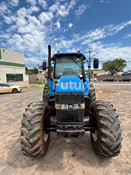 TRATOR NEW HOLLAND TM 7040 ANO 2013