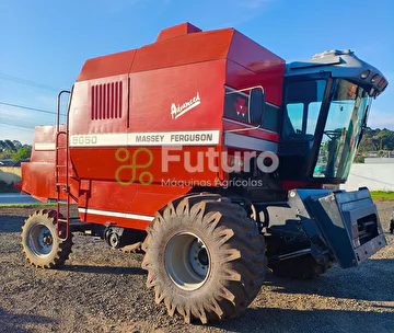 COLHEITADEIRA MASSEY FERGUSON 5650 ANO 2006