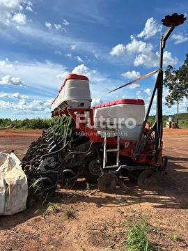 PLANTADEIRA JUMIL 3090 PD ANO 2010