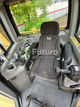TRATOR CATERPILLAR D6T ANO 2022