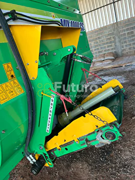VAGÃO FORRAGEIRO JF 4000 ANO 2020