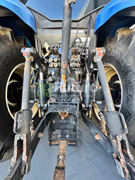 TRATOR NEW HOLLAND T7060 ANO 2012