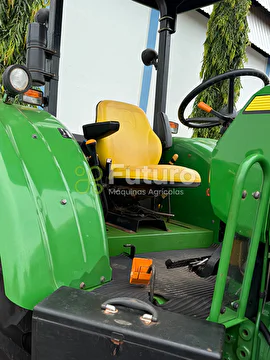 TRATOR JOHN DEERE 5078 E ANO 2022