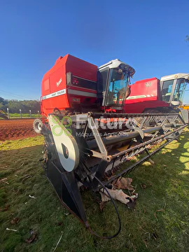 COLHEITADEIRA MASSEY FERGUSON 5650 ADVANCED ANO 2002